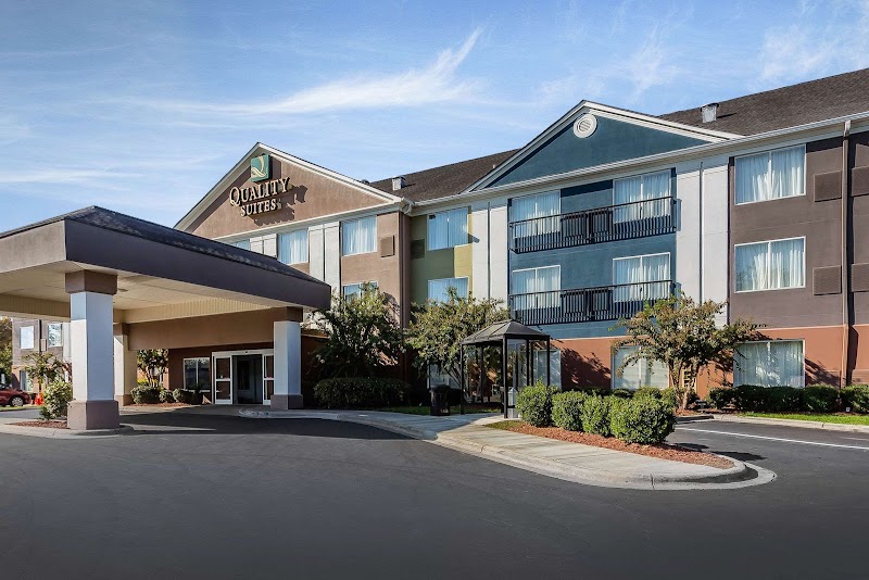Quality Suites Pineville - Charlotte in Pineville, North Carolina, United States