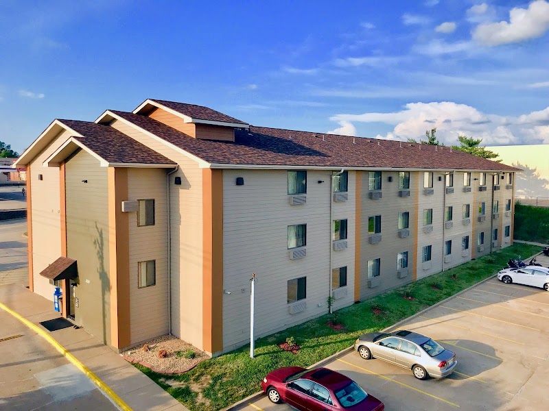 Quincy Inn & Suites in Quincy, Illinois, United States