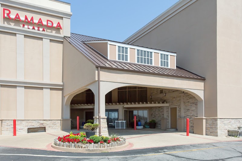 Ramada Plaza by Wyndham Nags Head Oceanfront in Kill Devil Hills, North Carolina, United States