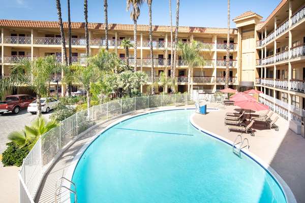 Ramada by Wyndham Burbank Airport in Burbank, California, United States