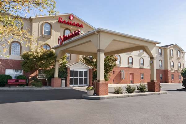 Ramada by Wyndham Elizabethtown in Elizabethtown, Kentucky, United States