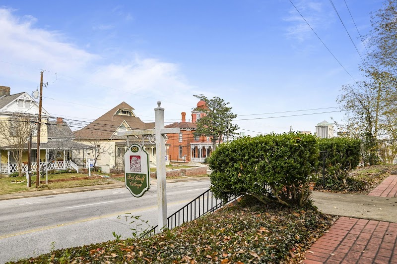 Red Bluff Cottage in Montgomery, Alabama, United States