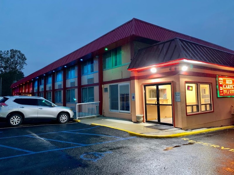 Red Carpet Inn & Suites Lima in Lima, Ohio, United States