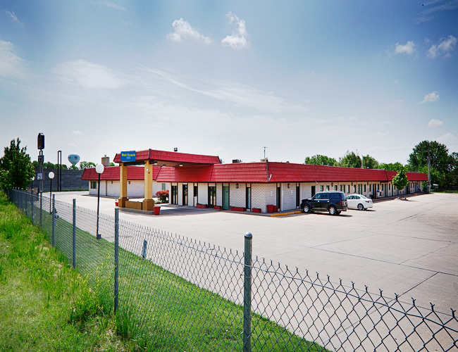 Red Coach Inn in Newton, Kansas, United States