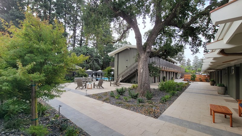 Red Cottage Inn & Suites in Menlo Park, California, United States