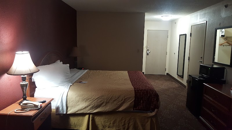 Red Roof Inn Evansville in Evansville, Indiana, United States