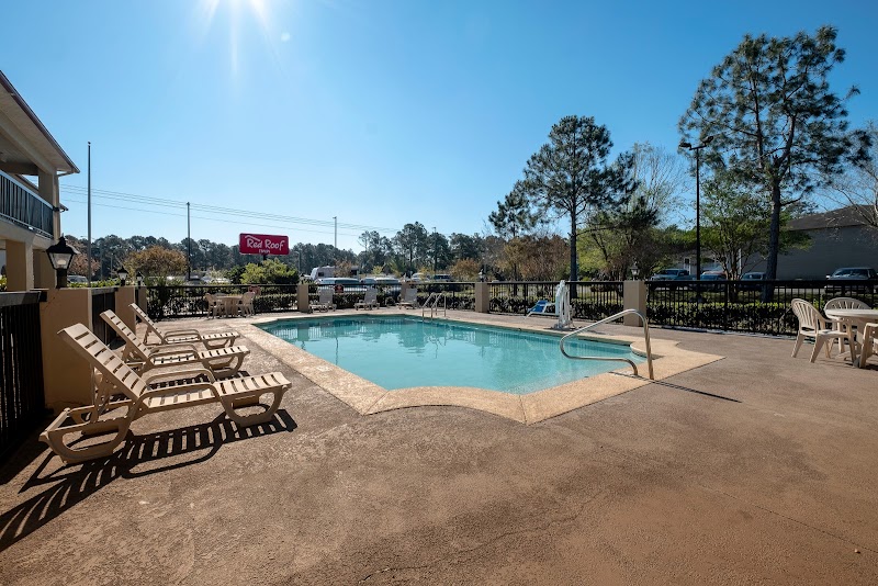 Red Roof Inn Gulf Shores in Gulf Shores, Alabama, United States