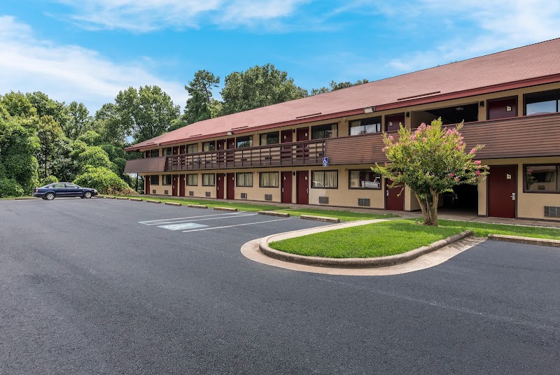Red Roof Inn Hickory in Hickory, North Carolina, United States