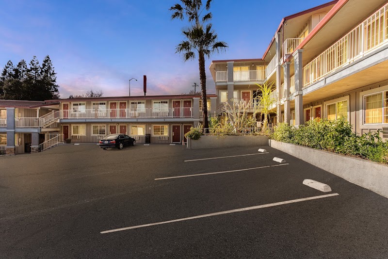 Red Roof Inn Redding in Redding, California, United States