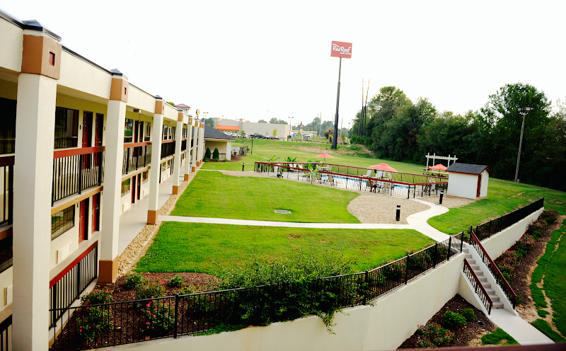 Red Roof Inn & Suites Commerce in Commerce, Georgia, United States