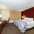 Red Roof Inn & Suites Hazleton