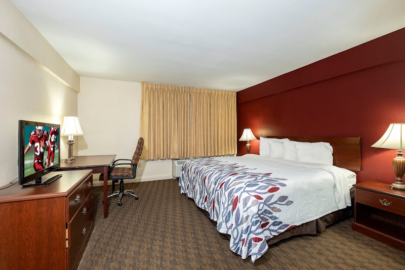Red Roof Inn & Suites Hazleton in Hazleton, Pennsylvania, United States