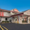 Red Roof Inn & Suites Jackson, TN