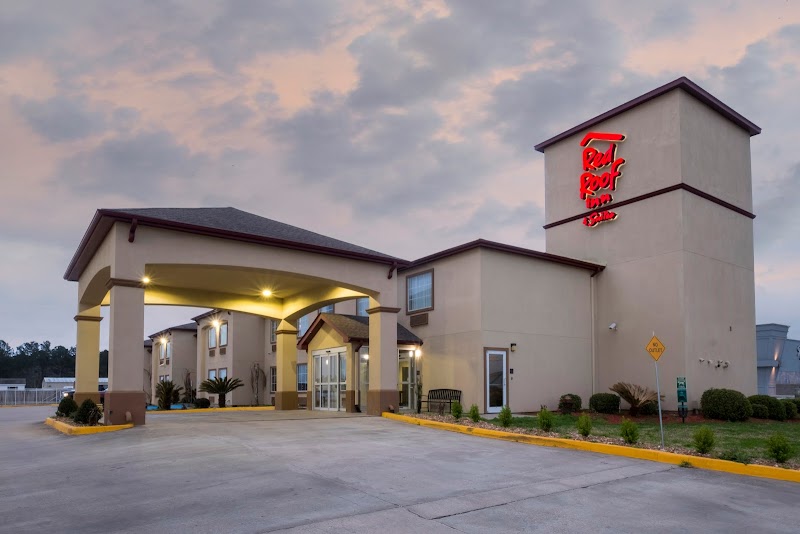 Red Roof Inn & Suites Lake Charles in Lake Charles, Louisiana, United States