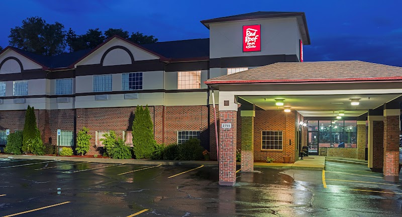 Red Roof Inn & Suites Lake Orion/Auburn Hills in Orion Township, MI, United States