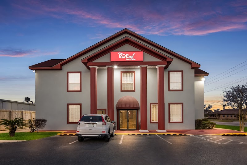 Red Roof Inn & Suites Pensacola - NAS Corry in Pensacola, Florida, United States