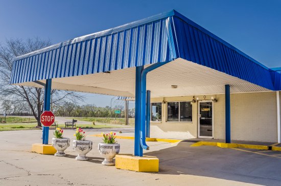 Regency Inn in Concordia, Kansas, United States