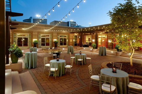 Renaissance Charlotte SouthPark Hotel in Charlotte, North Carolina, United States