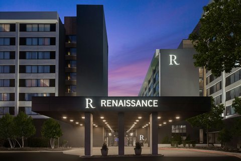Renaissance Chicago North Shore Hotel in Northbrook, Illinois, United States