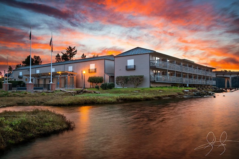 River House Inn in Florence, Oregon, United States
