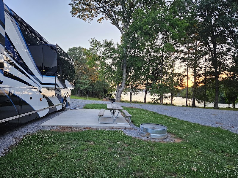 River Ridge Retreat in Guntersville, Alabama, United States