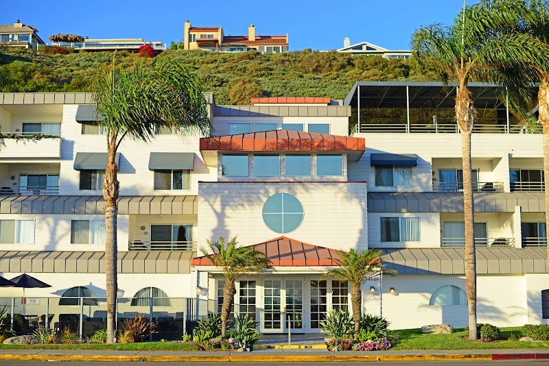 Riviera Beach & Shores Resorts in Dana Point, California, United States
