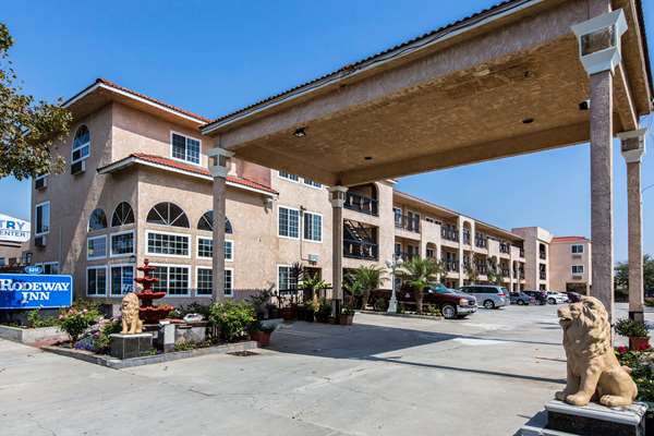 Rodeway Inn Cypress in Cypress, California, United States