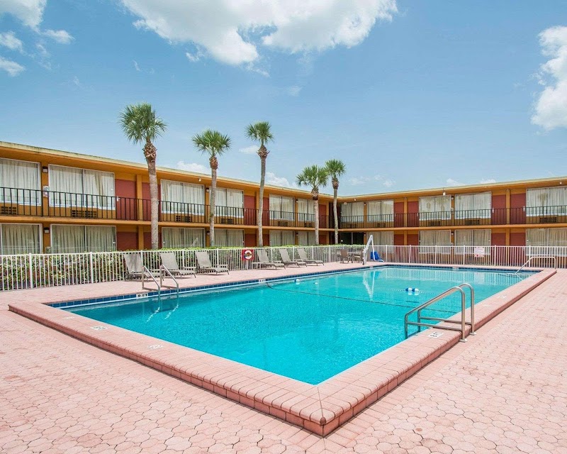 Rodeway Inn Davenport - Maingate South in Davenport, Florida, United States