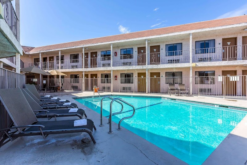 Rodeway Inn Magic Mountain Area in Castaic, California, United States