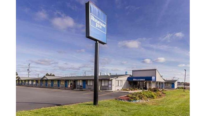 Rodeway Inn Near Hall of Fame in North Canton, Ohio, United States