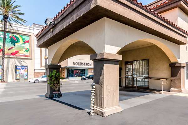 Rodeway Inn Regalodge in Glendale, California, United States