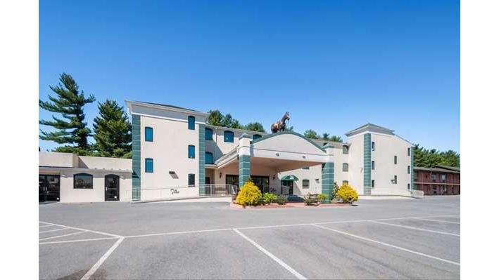 Rodeway Inn & Suites in Charles Town, West Virginia, United States