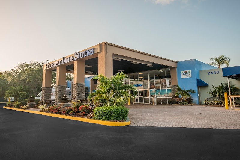 Rodeway Inn & Suites Fort Lauderdale Airport & Cruise Port in Dania Beach, Florida, United States