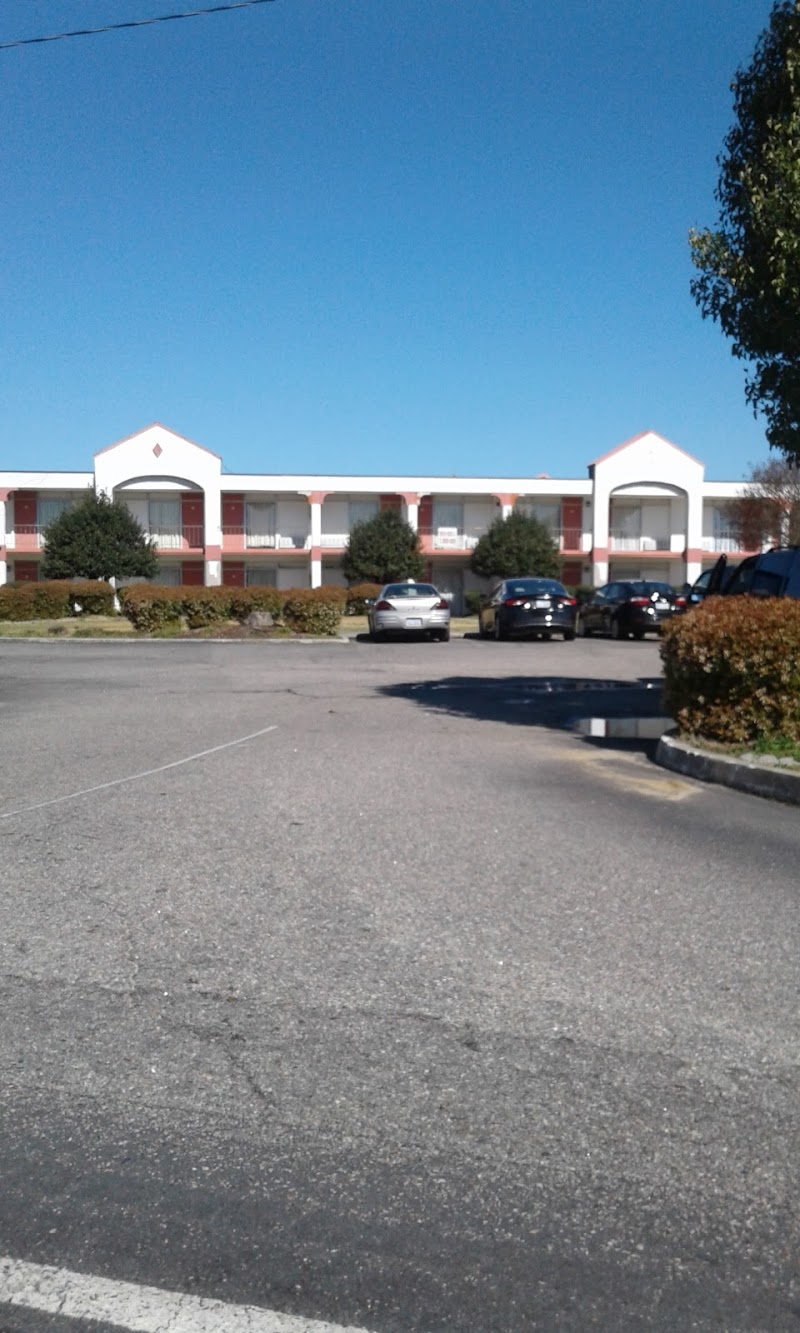 Royal Inn Lumberton in Lumberton, North Carolina, United States