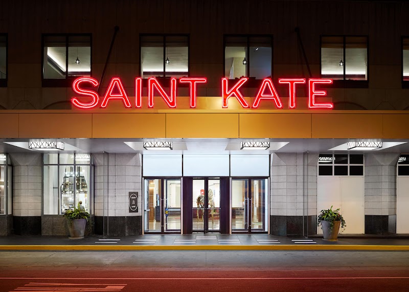 Saint Kate - The Arts Hotel in Milwaukee, Wisconsin, United States