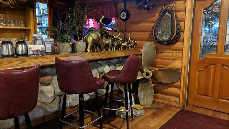 Salty Dog Eatery & Ale House in Deer Park, Washington, United States