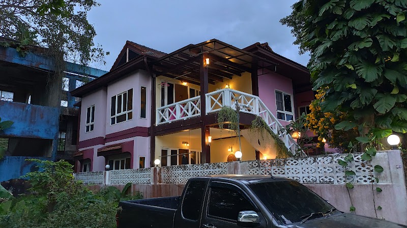 Sandy House in Ban Rawai, Thailand