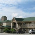 Scottish Inn & Suites Humble