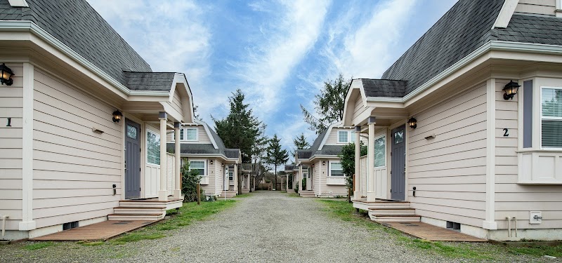 Sea Breeze Cottages in Ocean Shores, Washington, United States