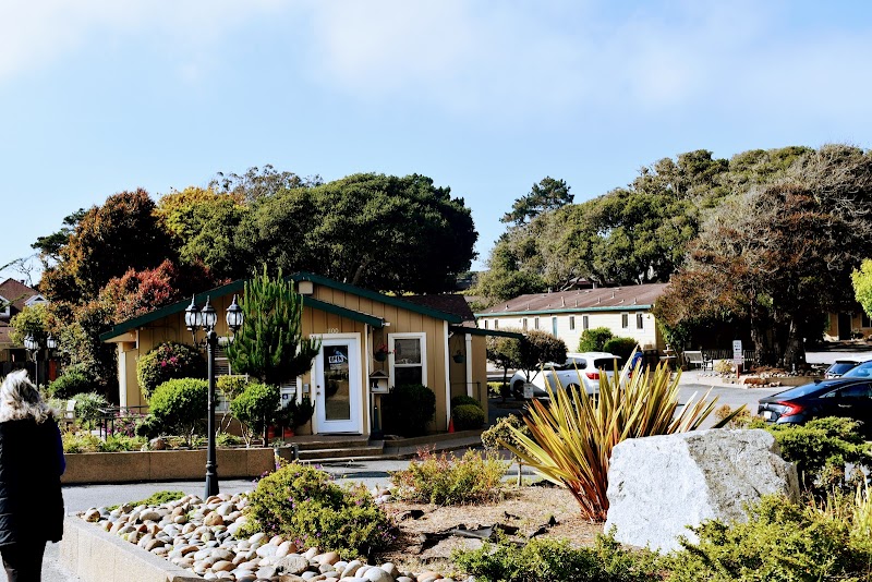 Sea Breeze Inn and Cottages in Pacific Grove, California, United States
