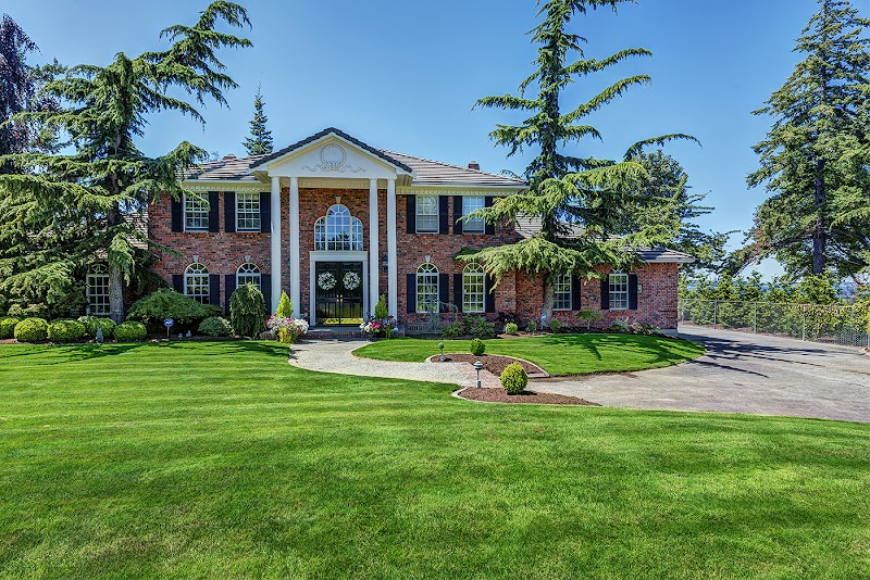 Sea Mist Waterfront Inn in Camano, Washington, United States