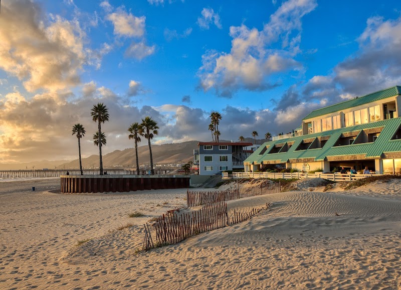SeaVenture Beach Hotel in Pismo Beach, California, United States