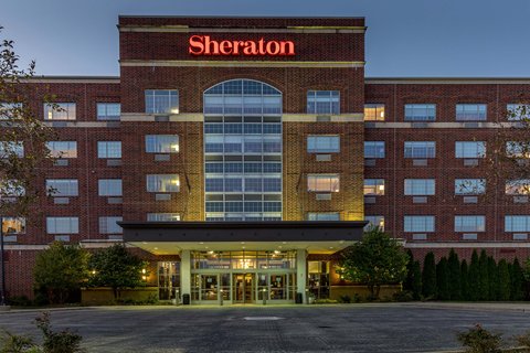 Sheraton Chicago Northbrook Hotel in Northbrook, Illinois, United States