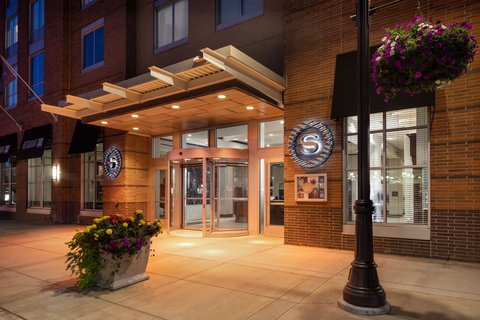 Sheraton Duluth Hotel in Duluth, Minnesota, United States