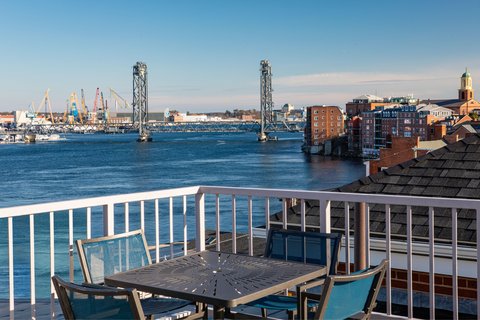 Sheraton Portsmouth Harborside Hotel in Portsmouth, New Hampshire, United States