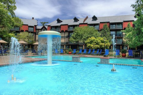 Sheraton Westport Chalet Hotel St. Louis in Maryland Heights, Missouri, United States