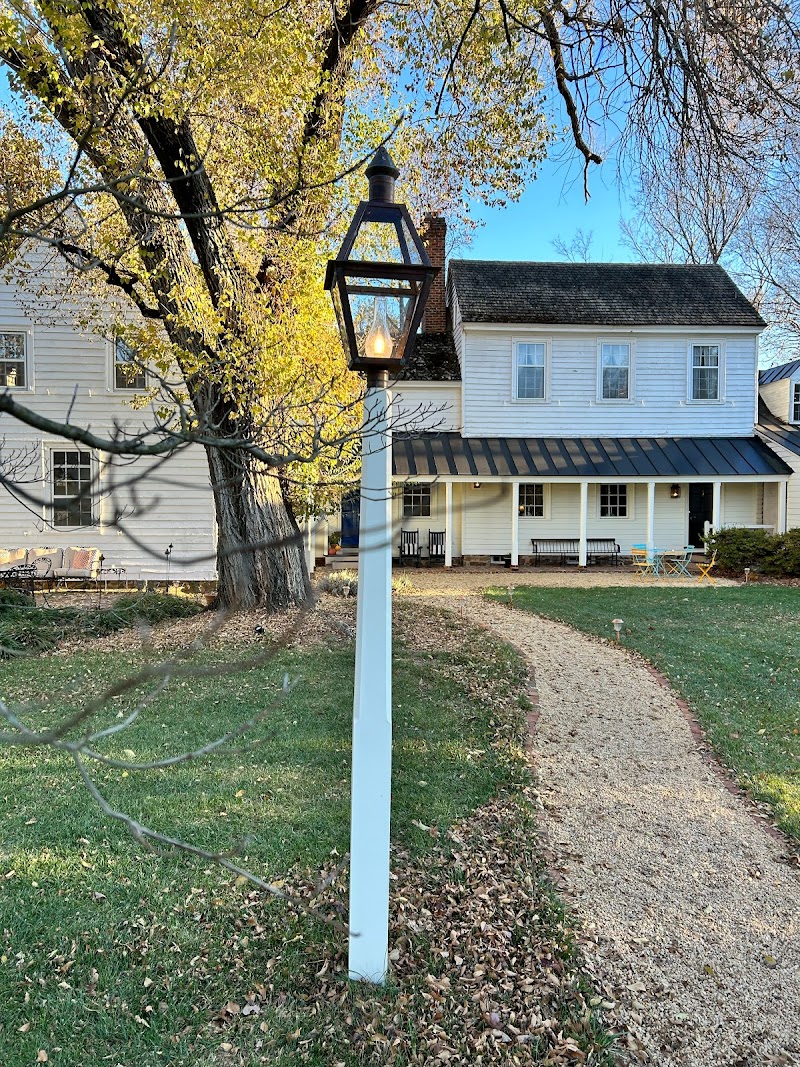 Silver Thatch Inn in Charlottesville, Virginia, United States
