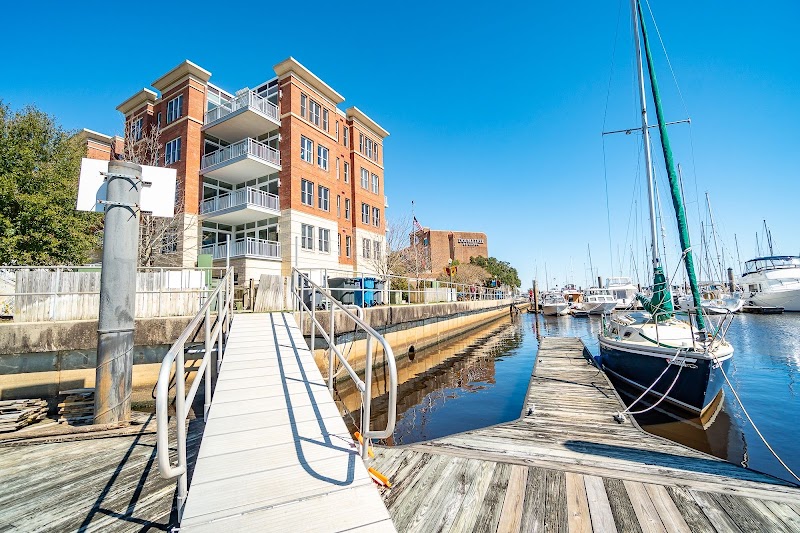 SkySail Condominiums in New Bern, North Carolina, United States