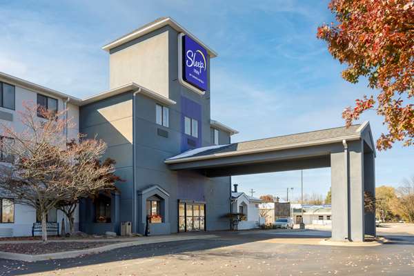Sleep Inn Henderson-Evansville South in Henderson, Kentucky, United States