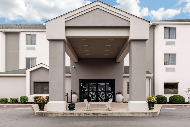 Sleep Inn & Suites in Columbus, Indiana, United States